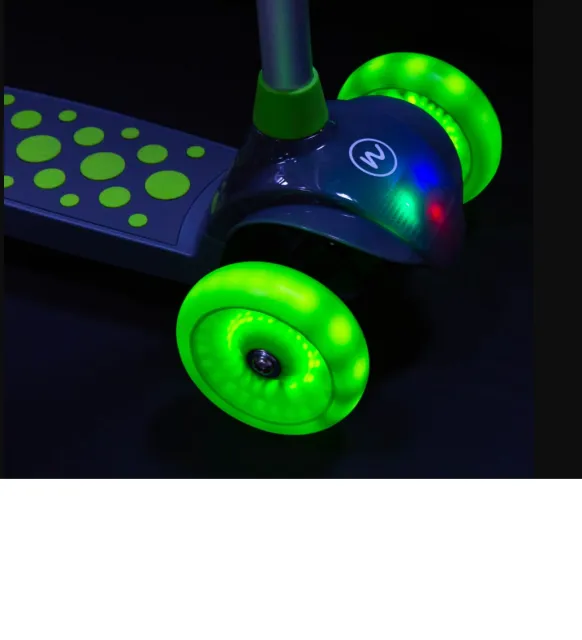 Nils Trehjulet løbehjul med LED lyshjul til børn - Grøn
