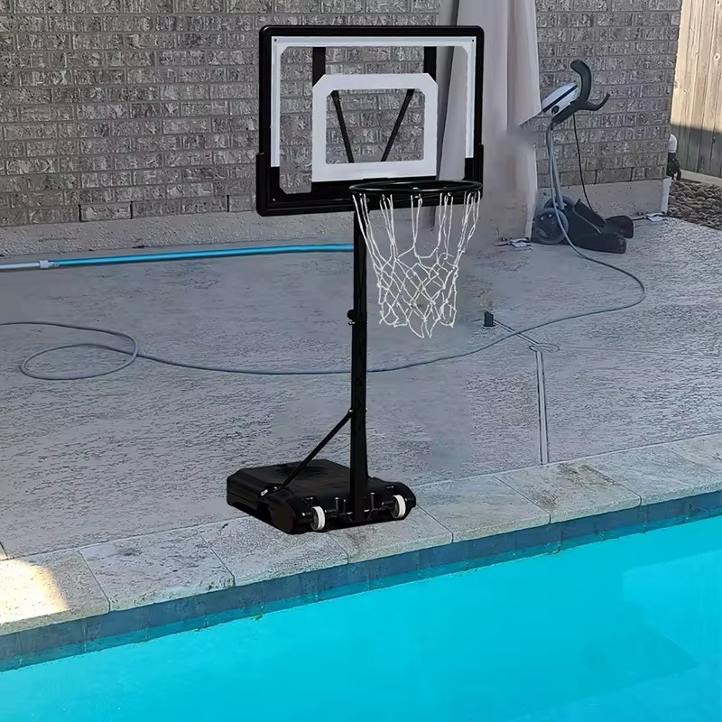 Freeplay AquaHoop Basketball Stander - Swimmingpools 1